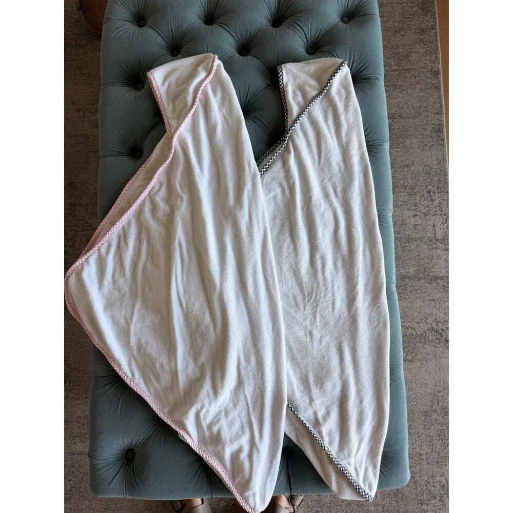 2 Pottery Barn Kids Pink And Navy Gingham Baby Kids Hooded Towels Twins